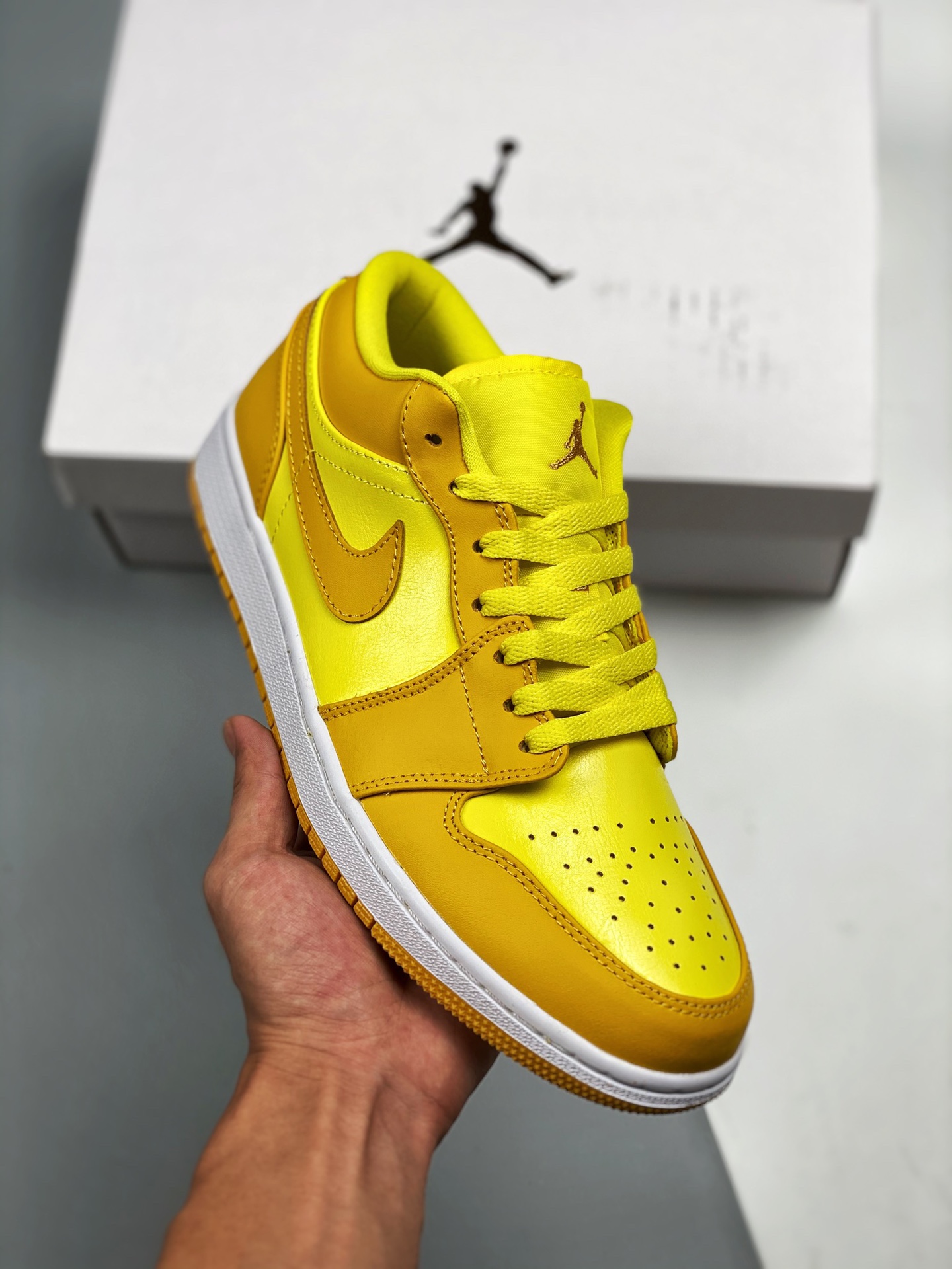 Air JD Jordan 1 Low Yellow Gold DC0774-700 Shoes