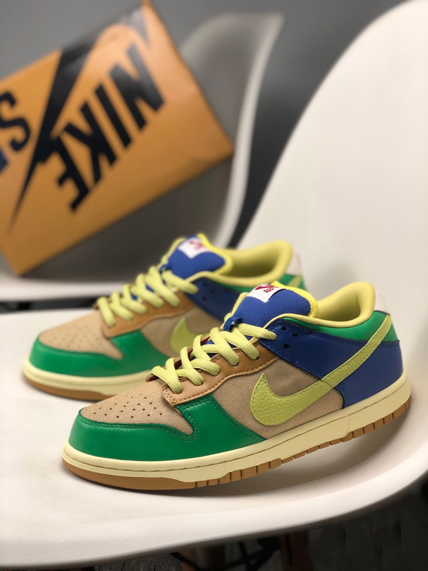 Brooklyn Projects x Nike SB Dunk Low Premium Halo/Zitron Shoes