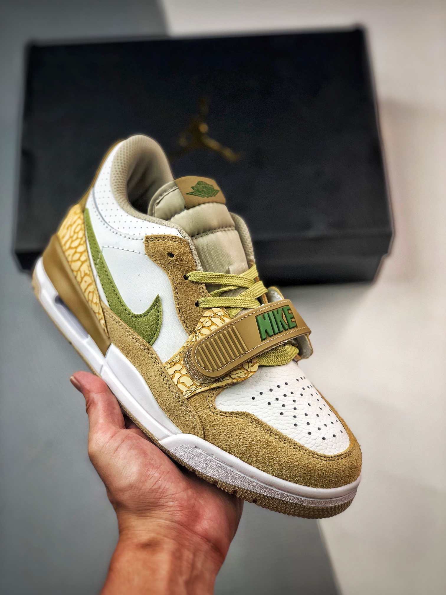 Jordan Legacy 312 Low Olive and Gold Tones DX9260-001 Shoes