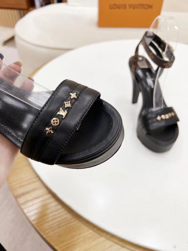 Louis Vuitton Afterglow Platform Sandals In Black Leather - Storezily