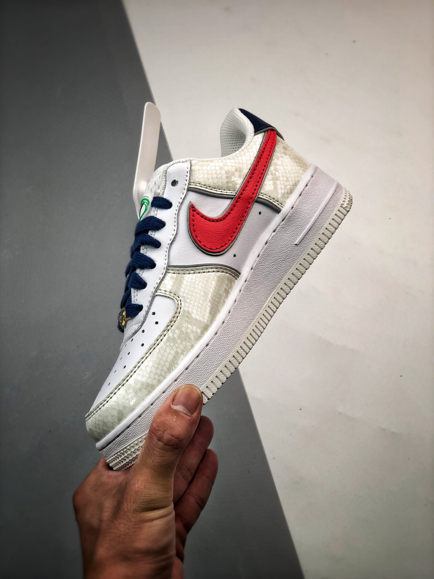 nike air force 1 high lx just do it