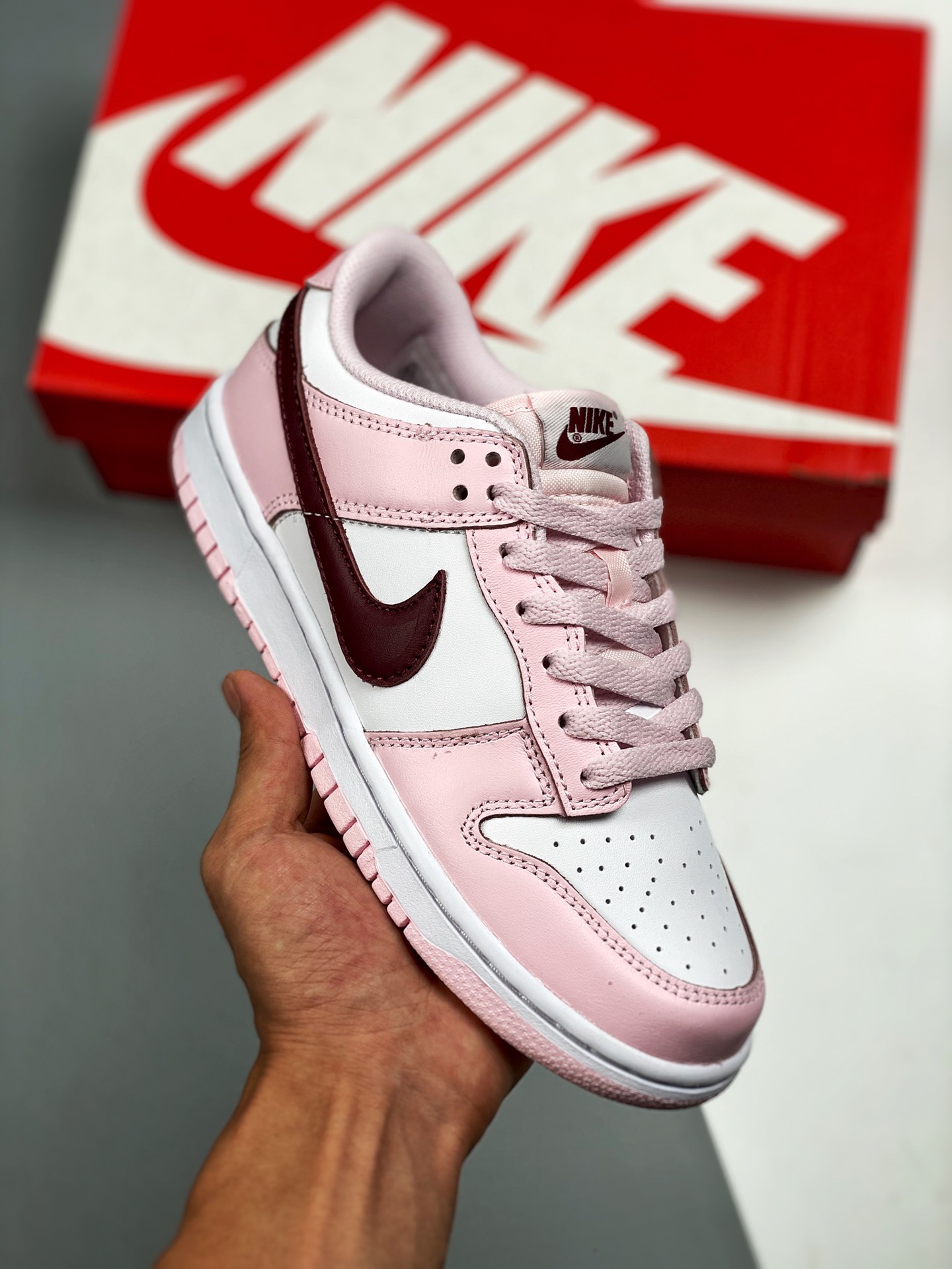 Nike Dunk Low GS 'Valentine's Day' White Pink CW1590-601 Shoes