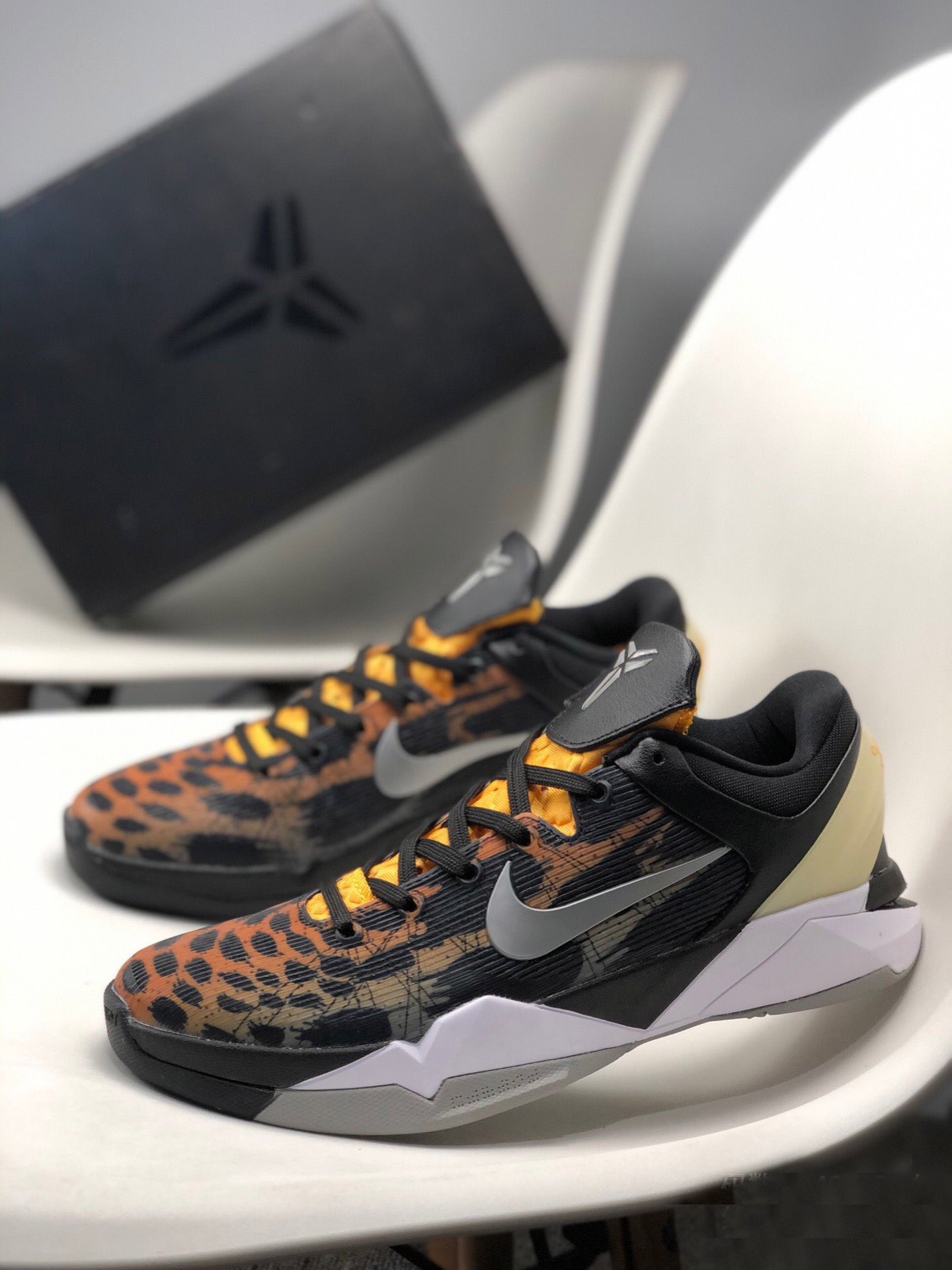 Nike Zoom Kobe 7 'Cheetah' Orange/Medium Grey-Black-Sail Shoes