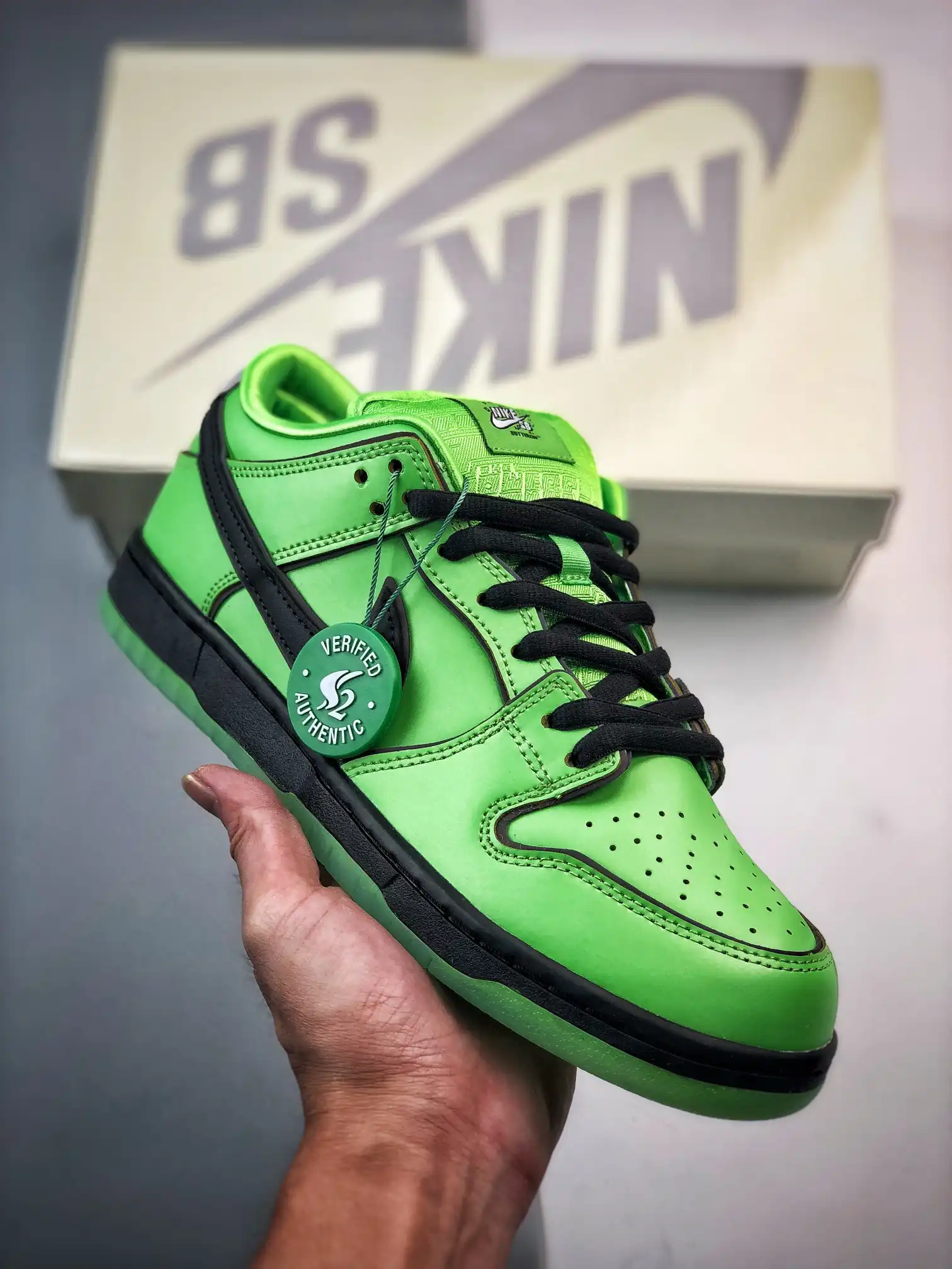 The Powerpuff Girls x Nike SB Dunk Low "Buttercup" Green FZ8319-300 Shoes